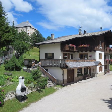 Garni Juri Bed & Breakfast La Villa  Exterior photo