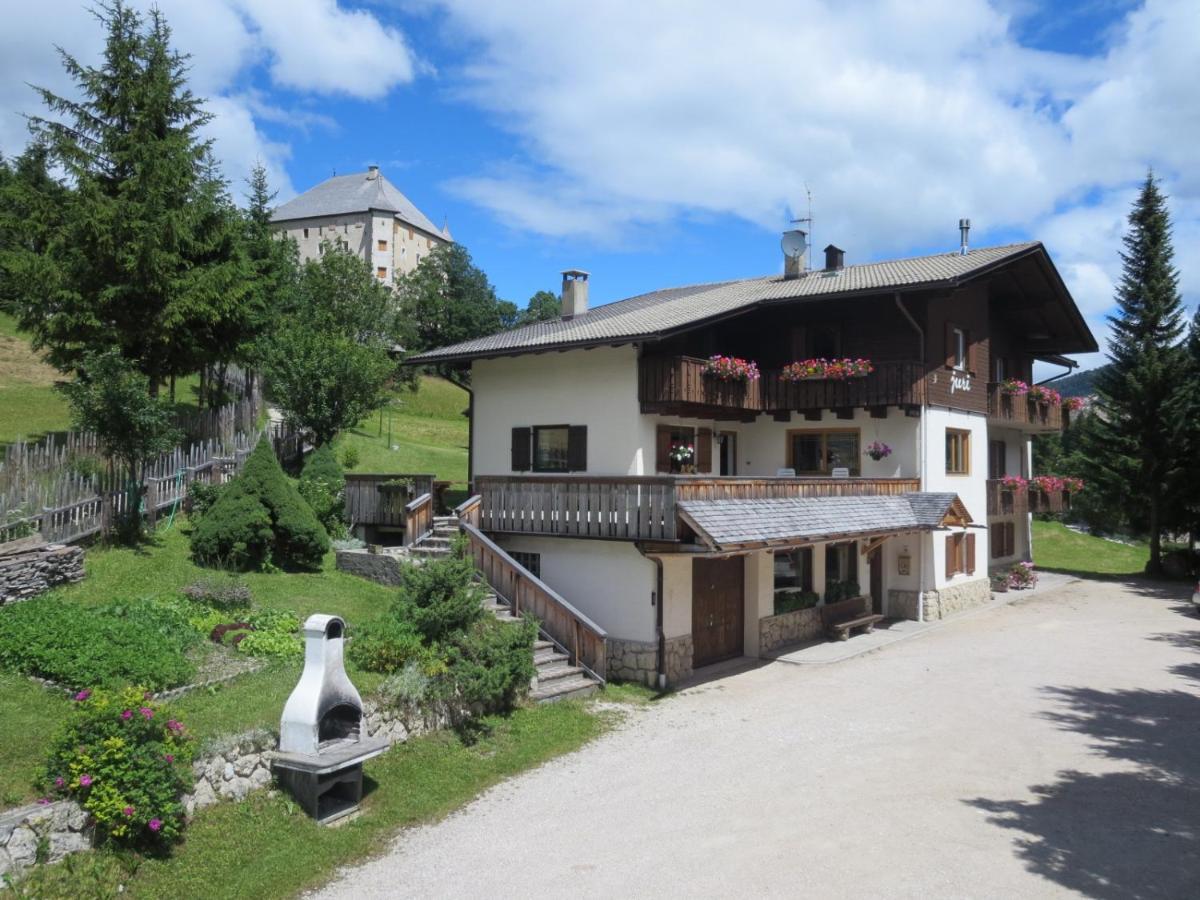 Garni Juri Bed & Breakfast La Villa  Exterior photo